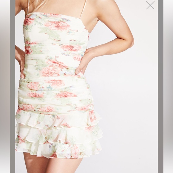 Bardot REMI FLORAL DRESS IN RED GARDEN L - Picture 3 of 12